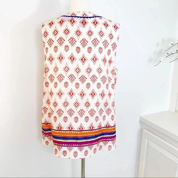 Chelsea & Theodore Linen Embroidered Boho Top Size L NWT - Picture 8 of 13